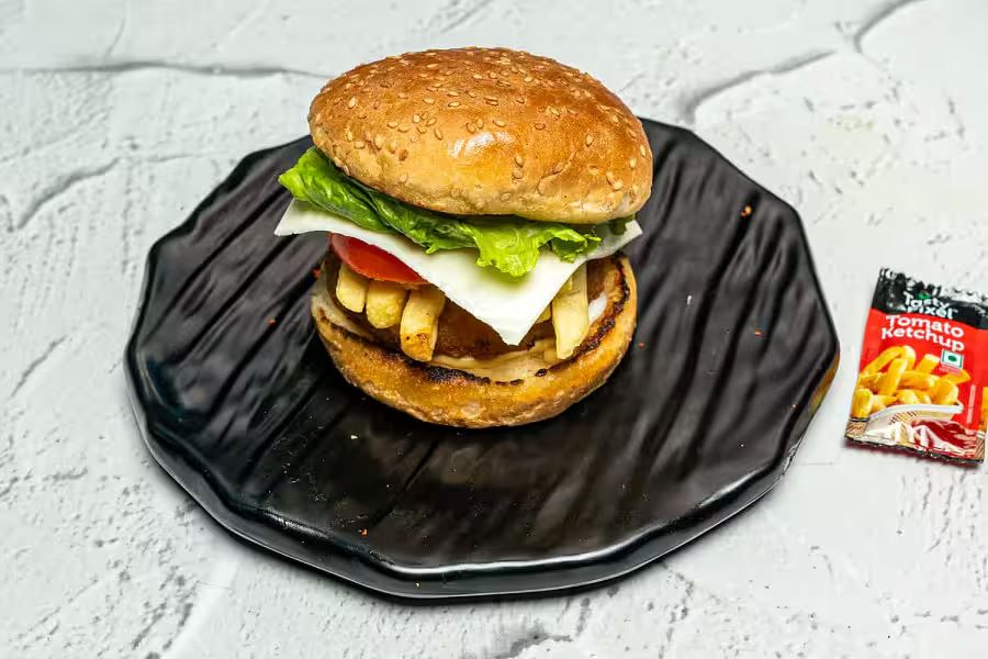 Miss Momo Special Burger