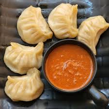 CHICKEN MOMO
