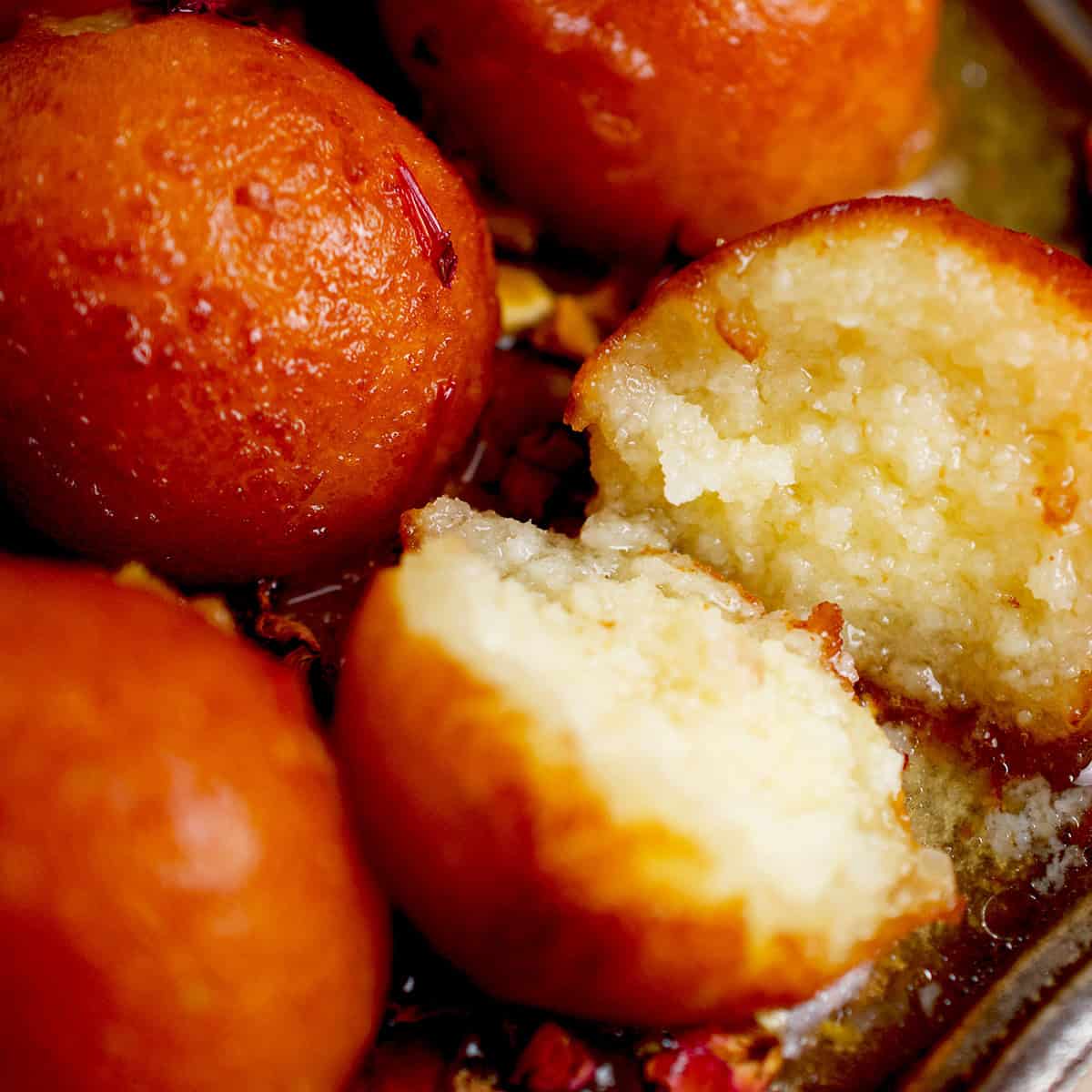 GULAB JAMUN