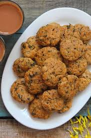 Methi Mathri