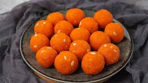 Moti Choor Laddu