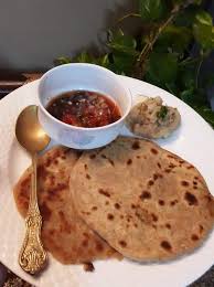2 plain paratha aloo + tamatar