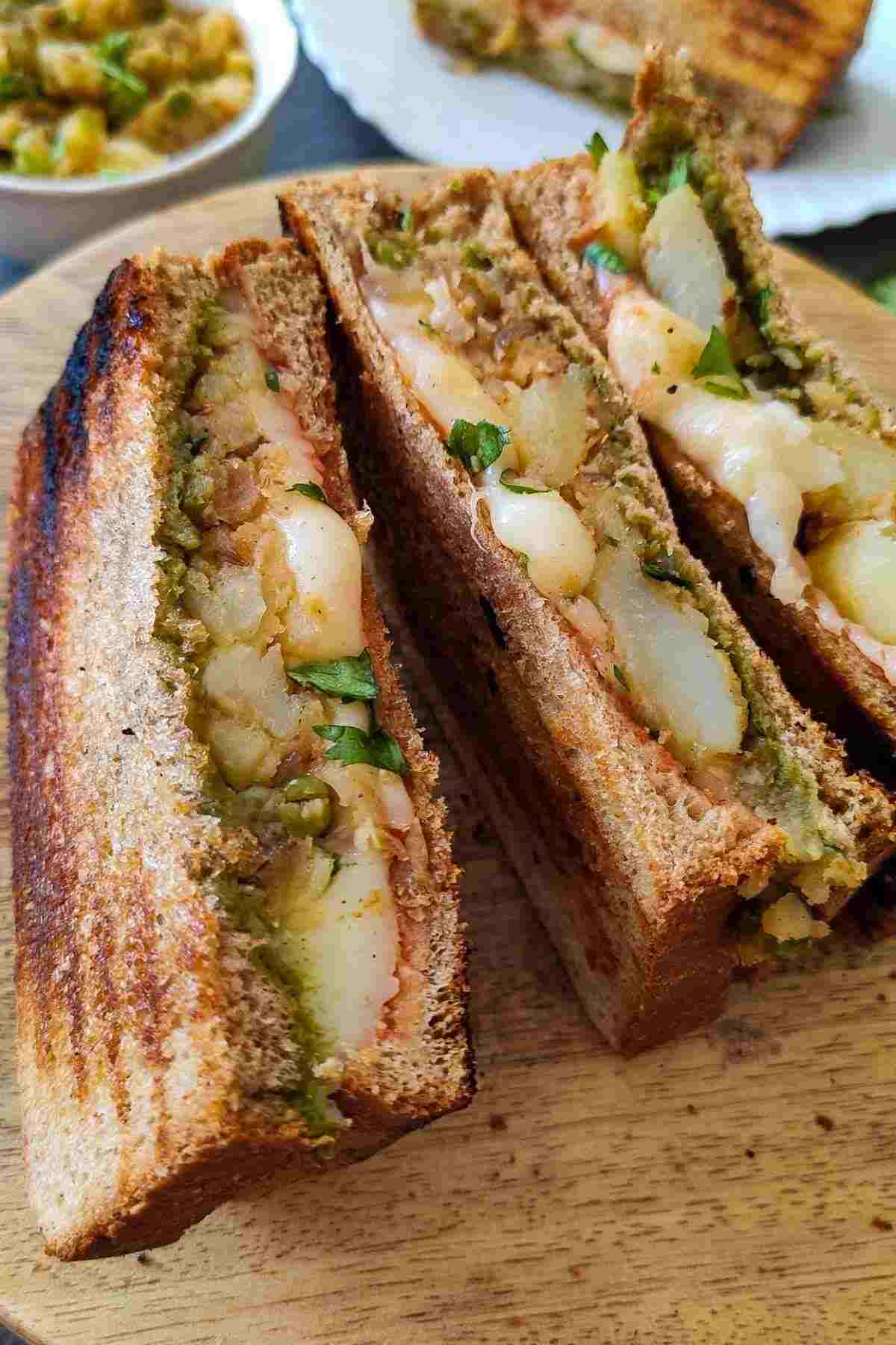 VEG POTATO SANDWICH