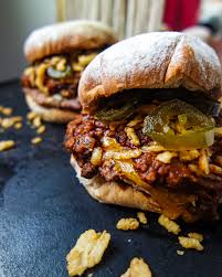 CHEESE CHILLI BURGER