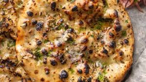 GARLIC CHEESE KULCHA