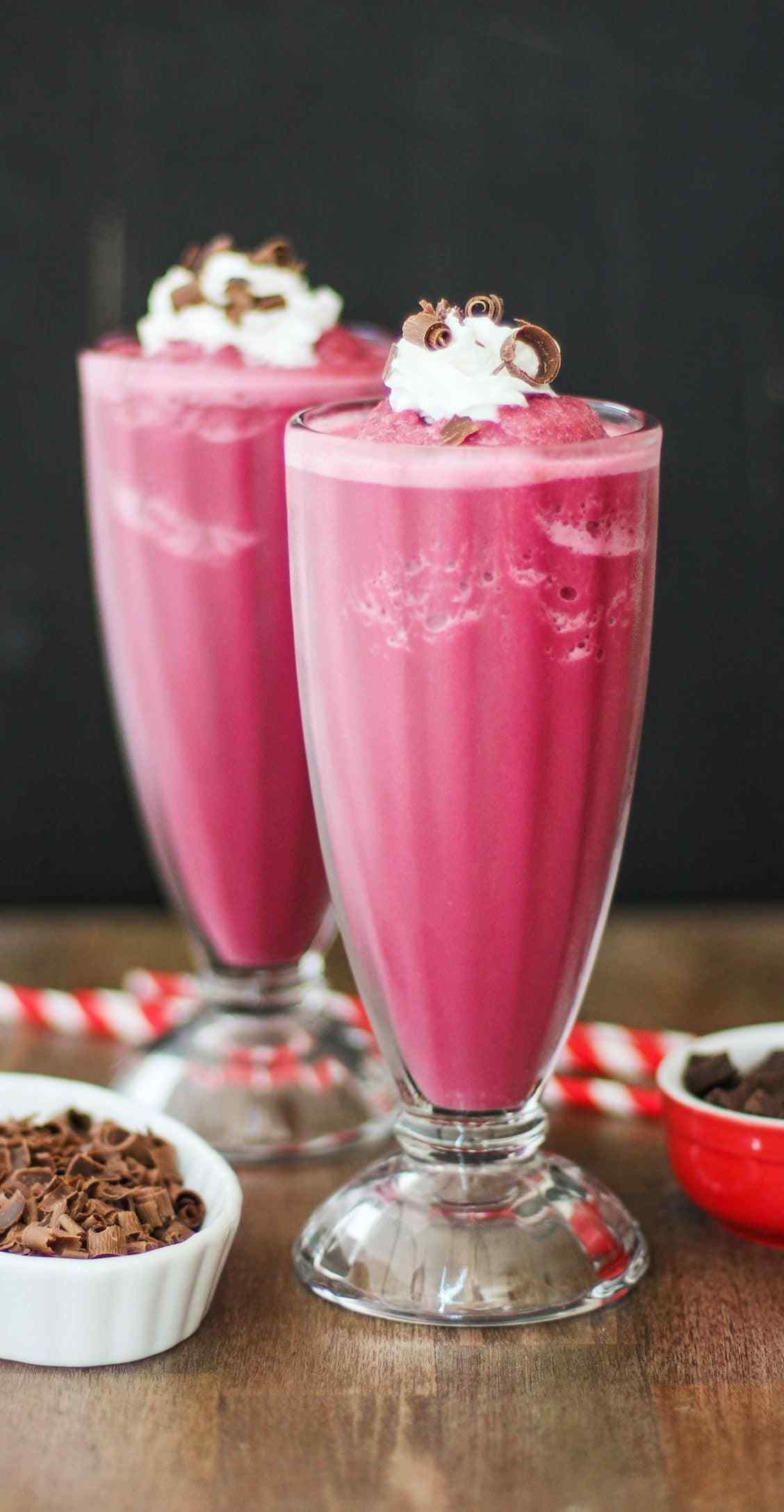 RED VELVET SHAKE