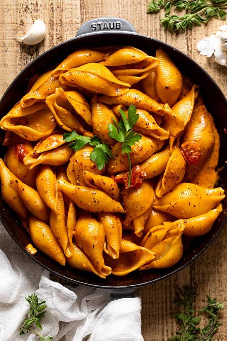 Jumbo pasta
