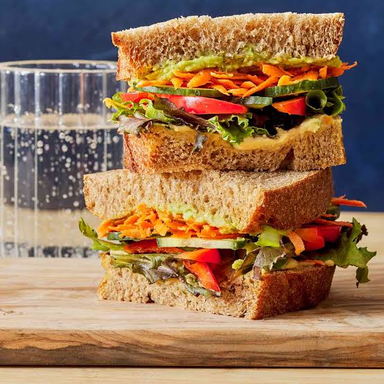 Hummus Veg Sandwich