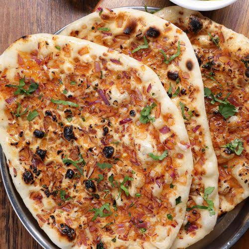 Pyaz Kulcha