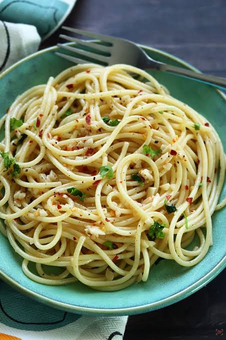 Aglio-e-Olio Pasta