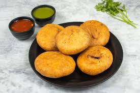 Pyaz Kachori