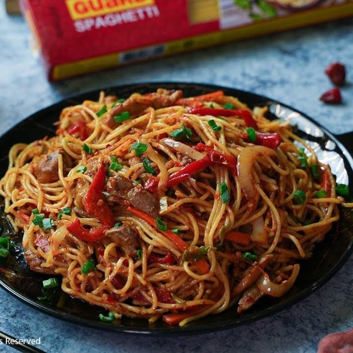 Veg Schezwan Chowmein