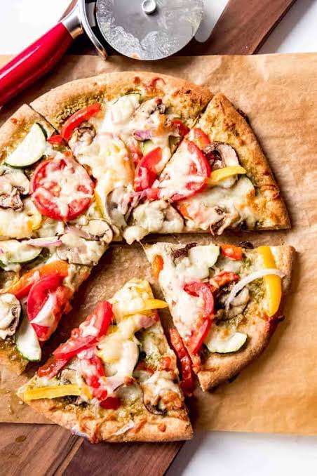 Whole Wheat Margherita / Veggies