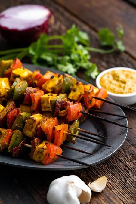 CHEESEY KUMBH TIKKA