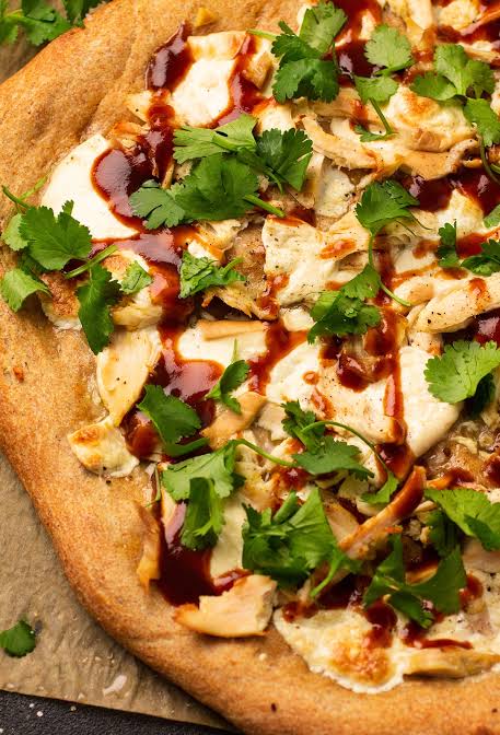 SMOKED CHICKEN PIZZA