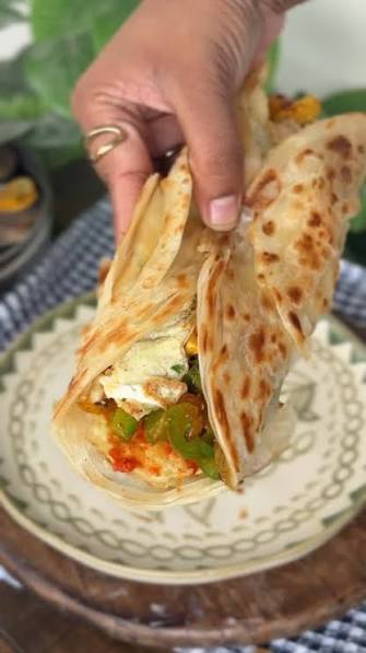 Double Egg Paneer Roll