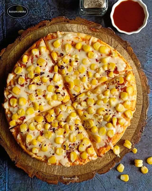 cheese corn pizza