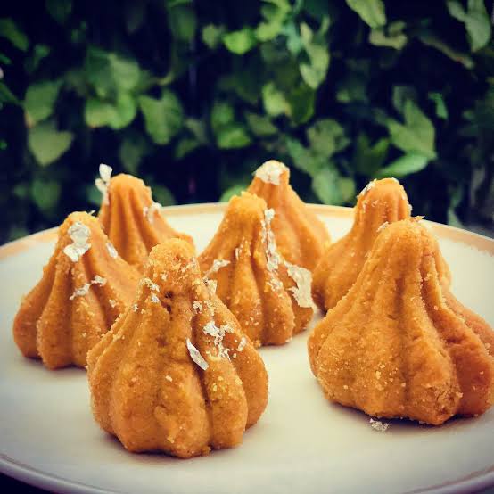 Dry Fruit Besan Modak