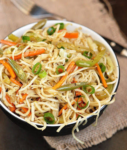Hakka Noodles