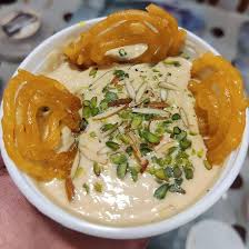 Jalebi With Rabri
