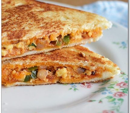 Cheese Paneer Sandwich (Non Grilled)