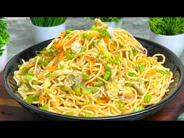 EGG CHOWMEIN