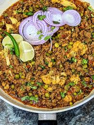 GOBHI MUTTER KEEMA