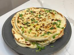 garlic naan