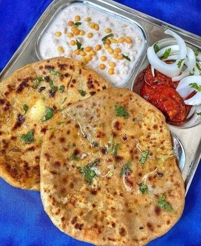 Mix Parantha (with Curd)