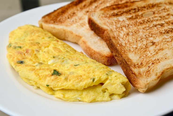 Plain Omelette (with bread)