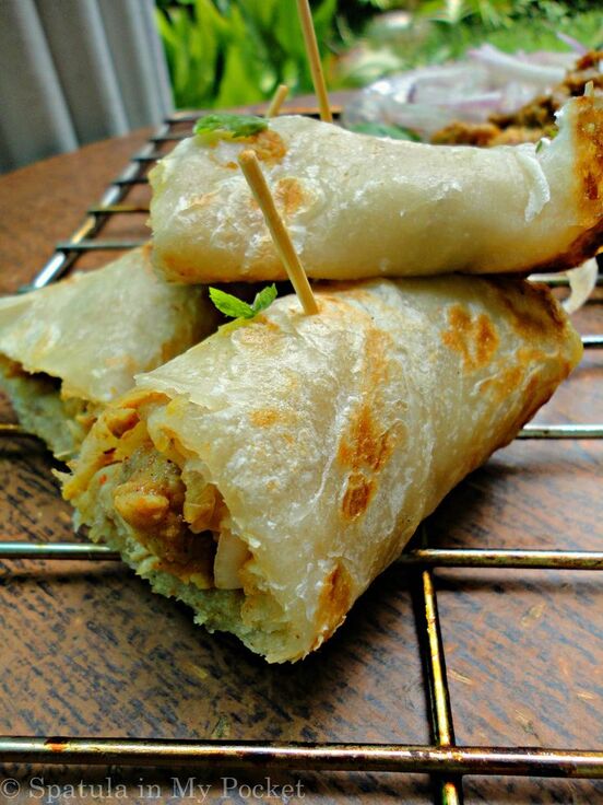 Veg Masala Chicken Roll