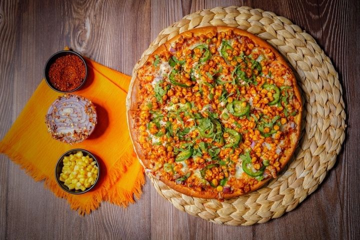 Cheese Achari Mix Pizza