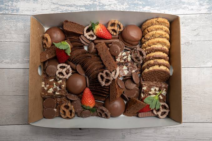 Mini Treat Box (4 pc Chocoholic's)