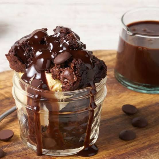 Nutella Brownie Sundae