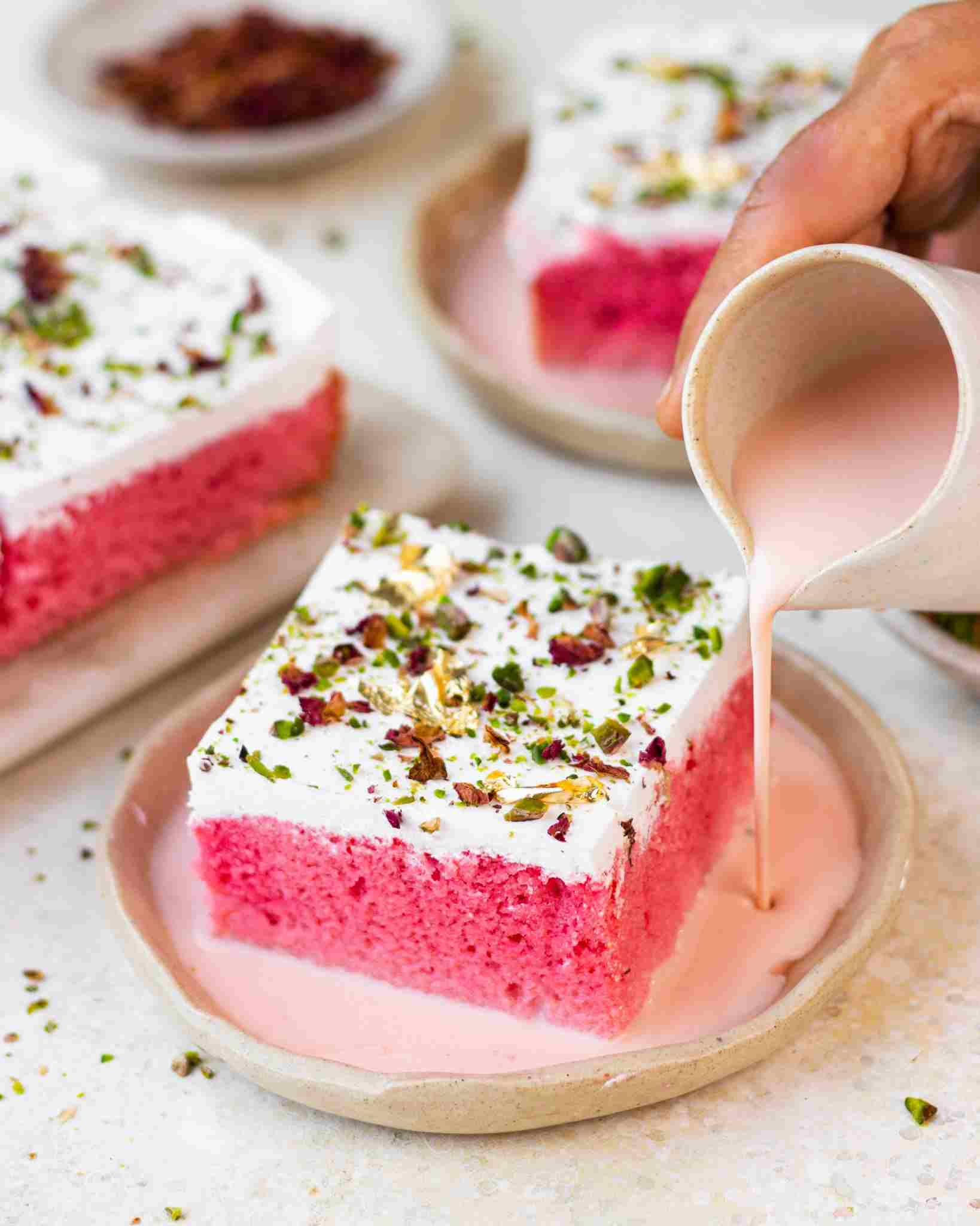 Rose Bite Cake