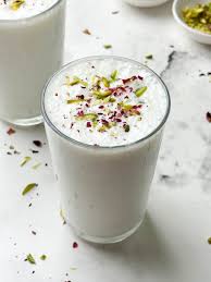 Lassi (Sweet/Salted)