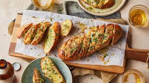 GARLIC BREAD CLASSIC