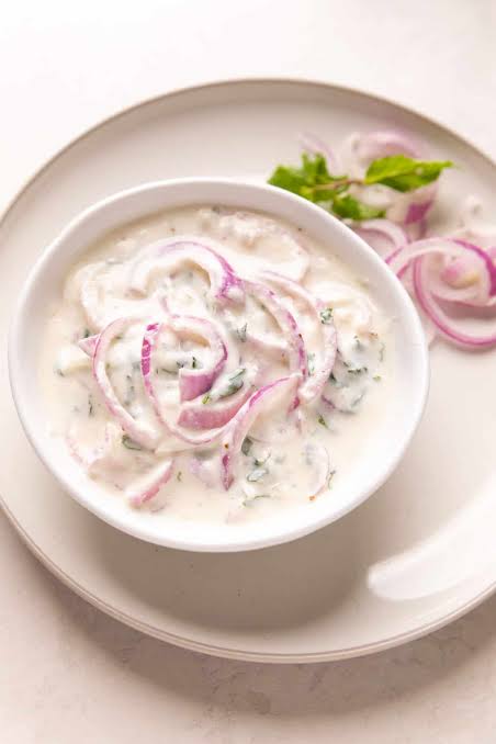 PUDINA ONION RAITA
