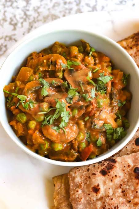 Mushroom Mutter Masala