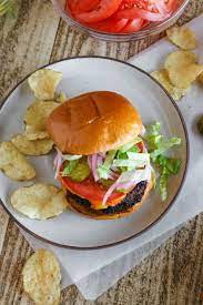 Veg Burger with Chips