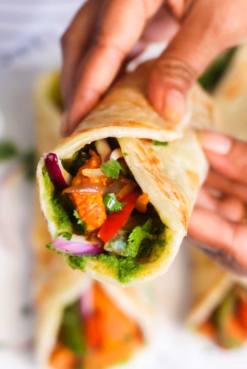 Chicken Makhani Roll