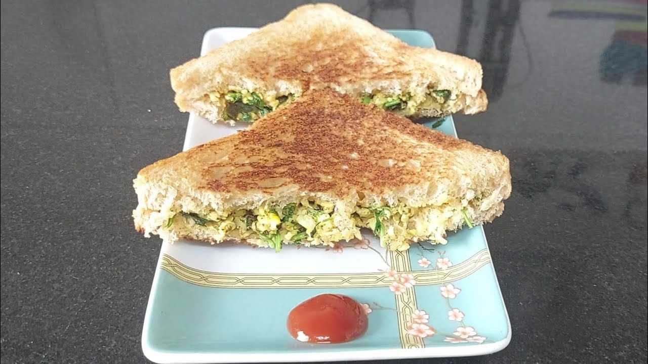 Mint Paneer Sandwich