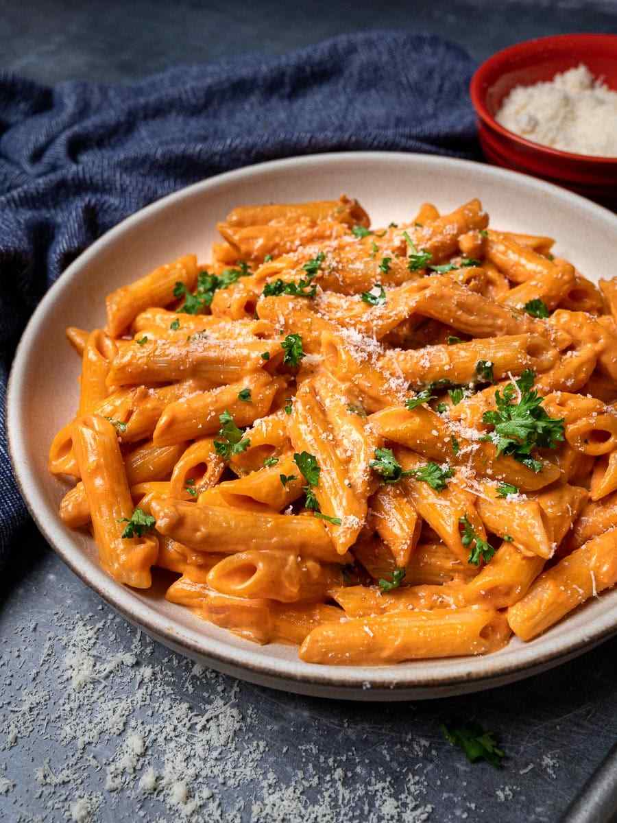 Veg pink sauce pasta
