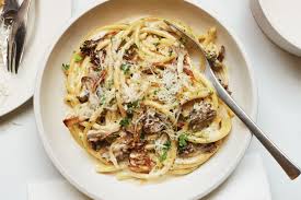 Mushroom Cream Sauce Pasta