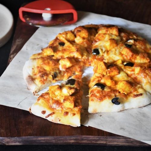 Tandoori Paneer Pizza