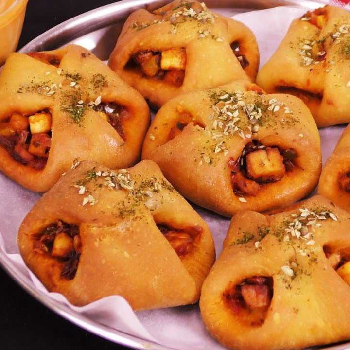 Tandoori Veg Pizza Parcel