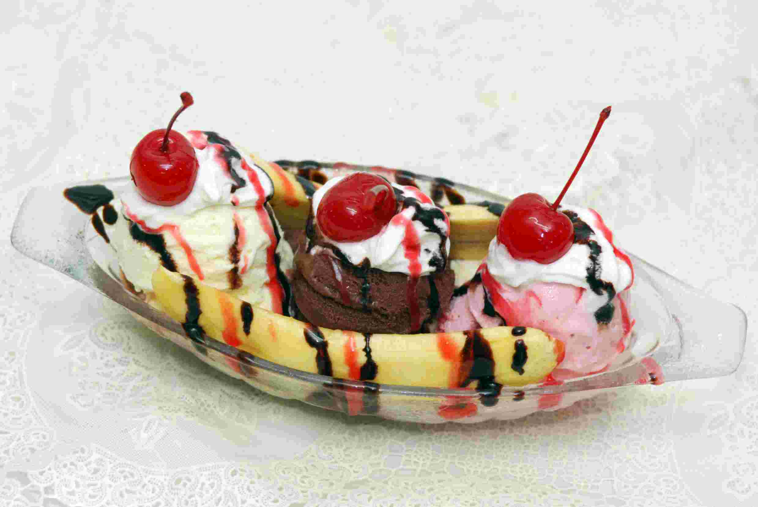 Banana Split Sundae