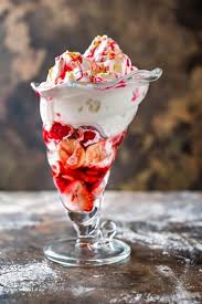 Tutti Fruity Special Sundae