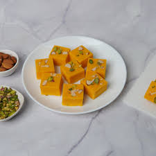 Mawa Kesar Barfi