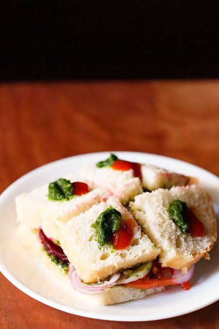 Natural Kaccha Sandwich